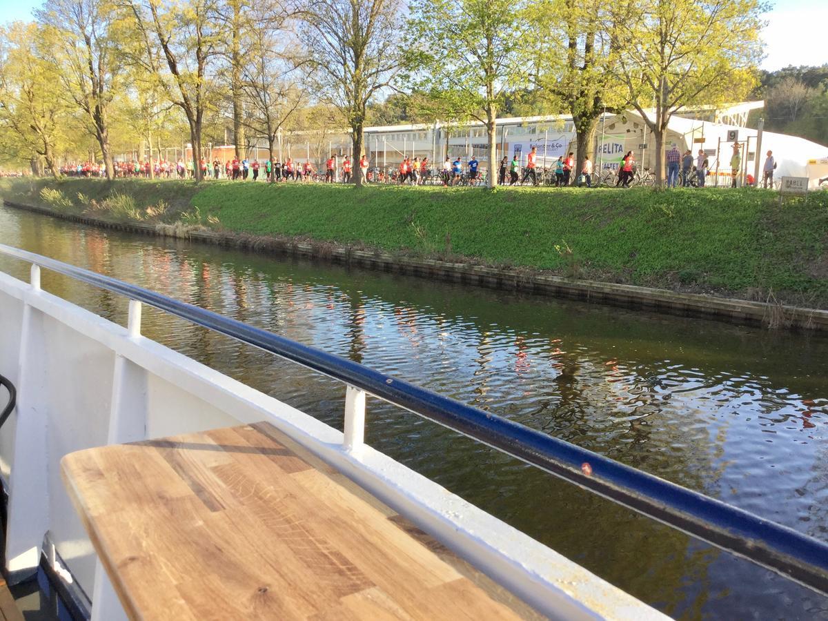 Selmas Hytt Och Salong Hostel Uppsala Buitenkant foto
