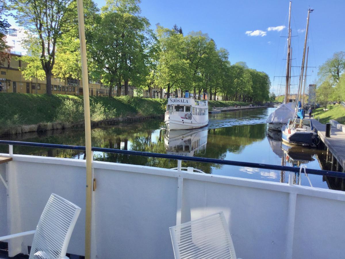 Selmas Hytt Och Salong Hostel Uppsala Buitenkant foto