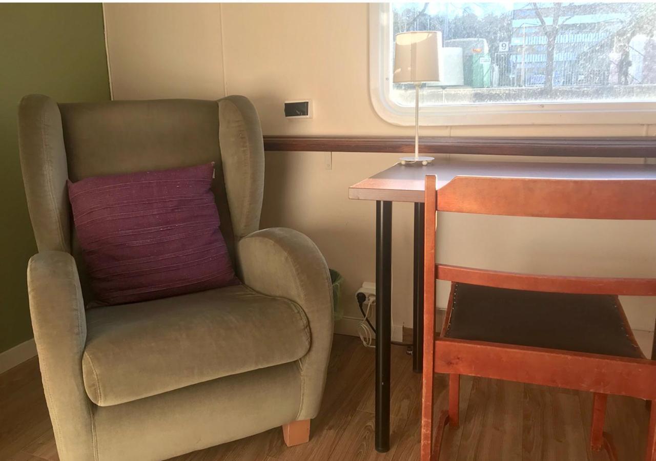 Selmas Hytt Och Salong Hostel Uppsala Buitenkant foto